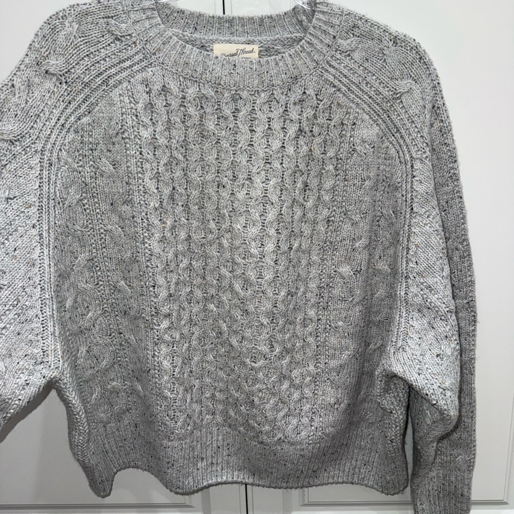 Universal Thread Light Gray Sweater - Picture 1 of 9